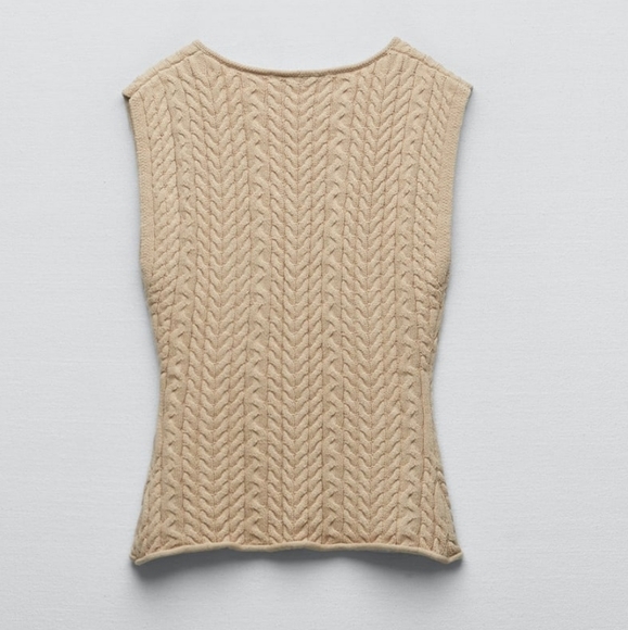 BNWT! Zara cable knit top in light Camel - Picture 4 of 6